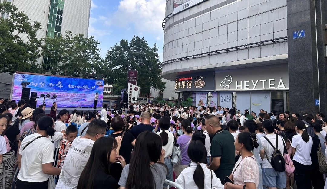 6863891cbe4c9 1277ÐǼʵç×Ó(ÖйúÓÎ)¹Ù·½ÓÎÏ·ÍøÖ·